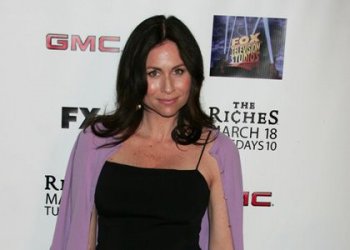 minnie_driver_riches.jpg