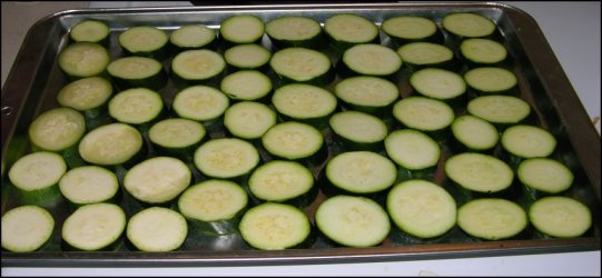 freezing zucchini.JPG