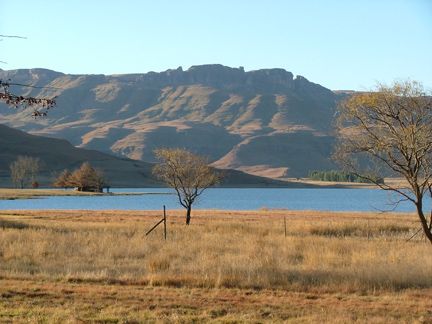 2004_SouthAfrica_sani_valley_12.jpg