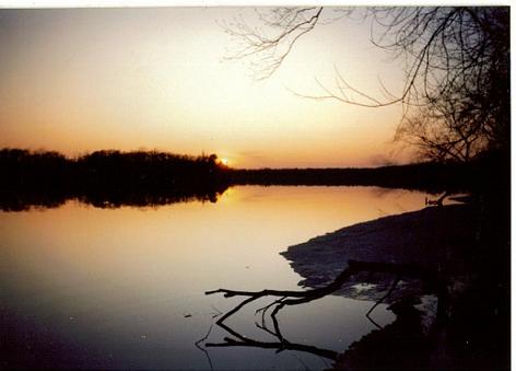 Wisconsin_River.jpg